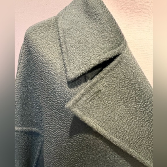 🔹 Cashmere Jacket - Picture 9 of 15